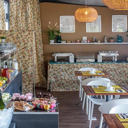 Axel Maspalomas - Adults Only 3*