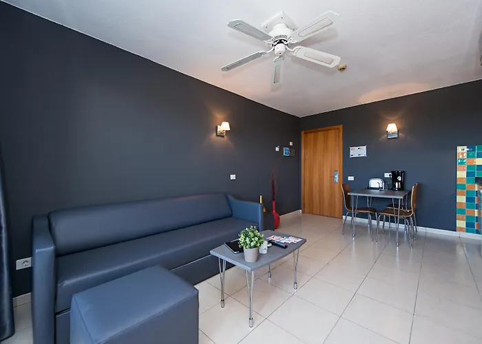 Axel Maspalomas - Adults Only 3*