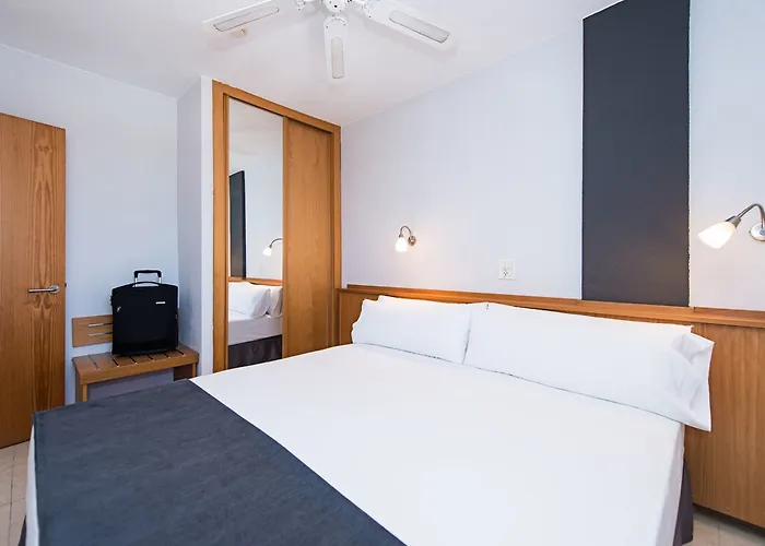 Axel Maspalomas - Adults Only 普拉亚戴尔雷安格莱斯