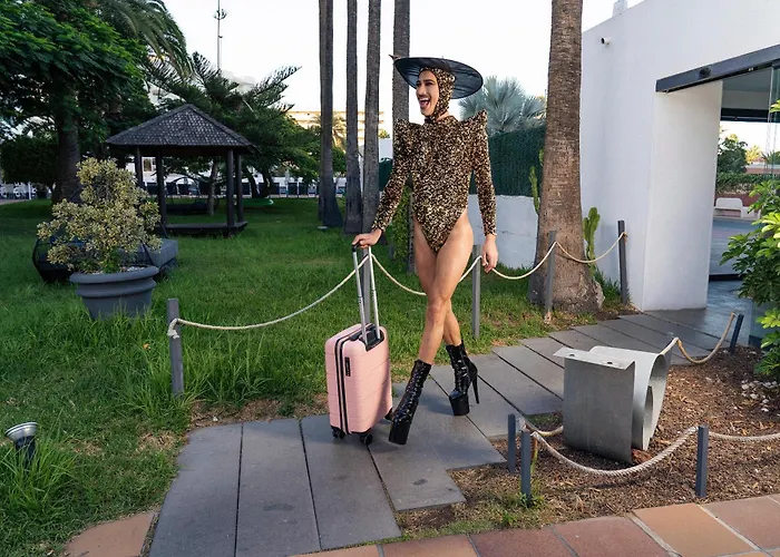 Hotel Axel Maspalomas - Adults Only 3*