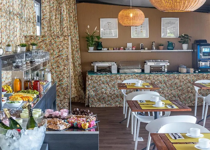 Axel Maspalomas - Adults Only 3*